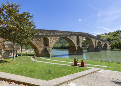Área de acogida de Puente la Reina